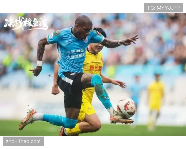 大连英博防守对抗成功率低下 个人能力与协防意识均不足 大连英博防守对抗成功率低下 个人能力与协防意识均不足