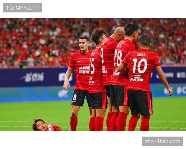 成都蓉城后防线全面重组 索罗金茹萨需快速融入体系